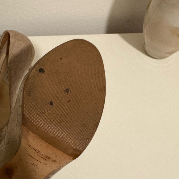 Jimmy Choo Tan Patent Leather Heels - Picture 4 of 10